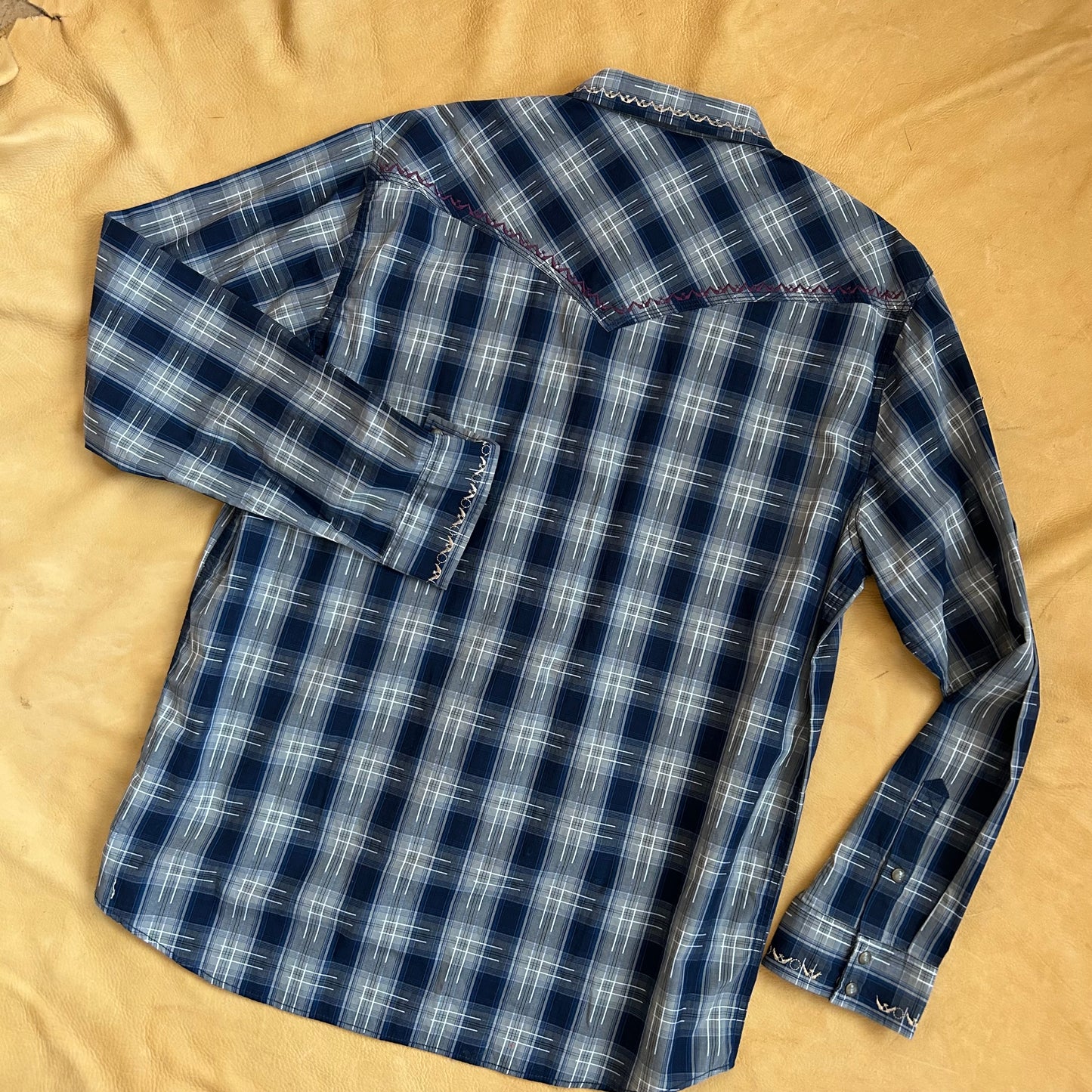 Bison. XL