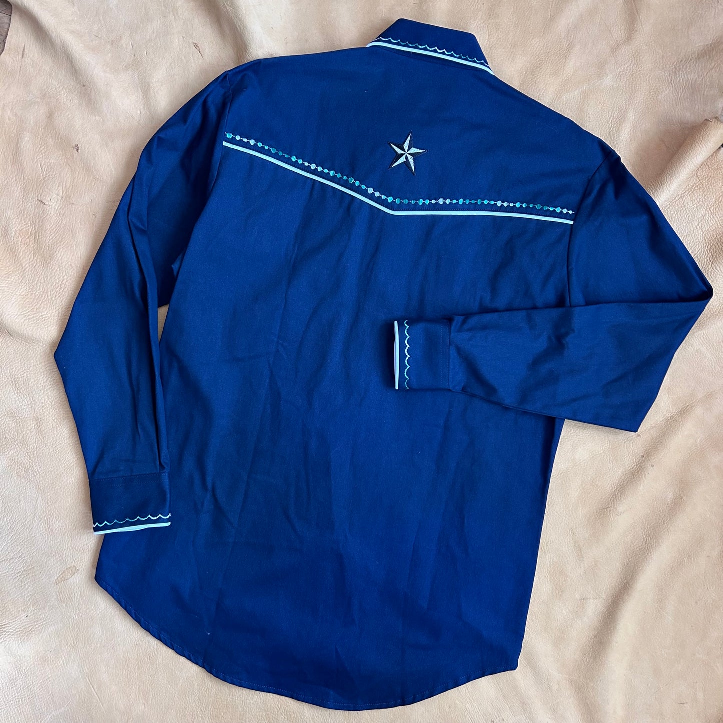 swallows on heavy shirt jacket. medium.