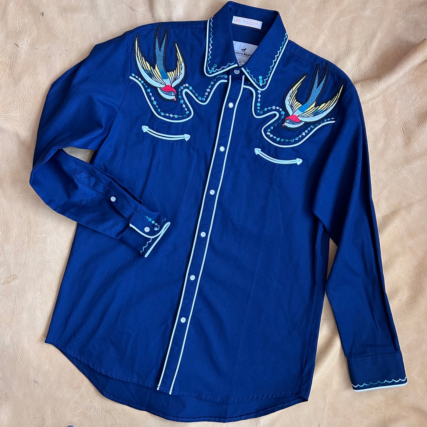 swallows on heavy shirt jacket. medium.